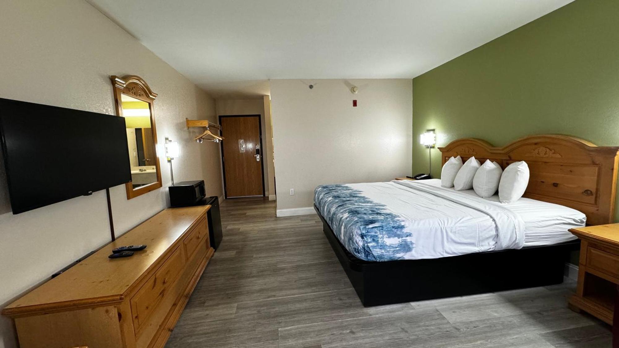 Regency Inn And Suites Stilwell Exterior foto
